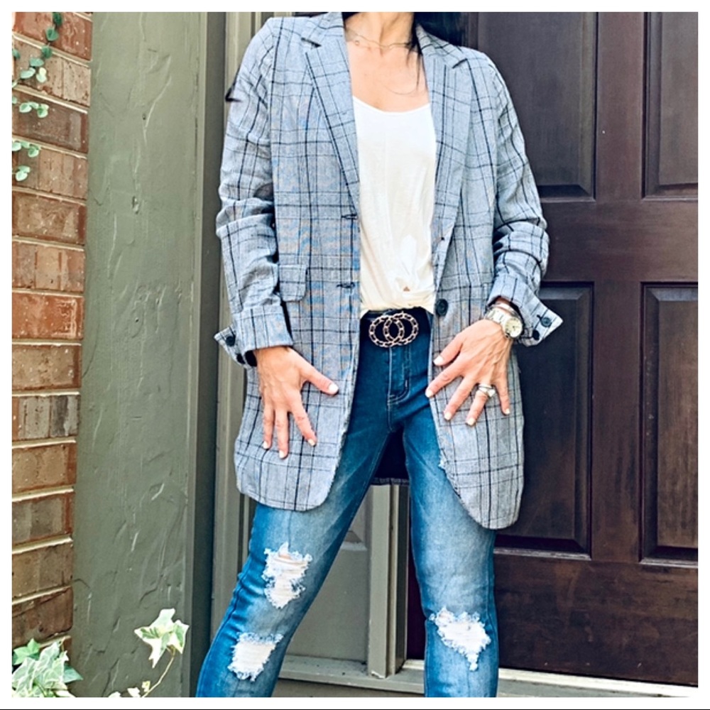 ✨LAST ONES✨Must Have! Plaid Chic blazer - Picture 7 of 8